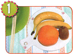 Шашлик з фруктів